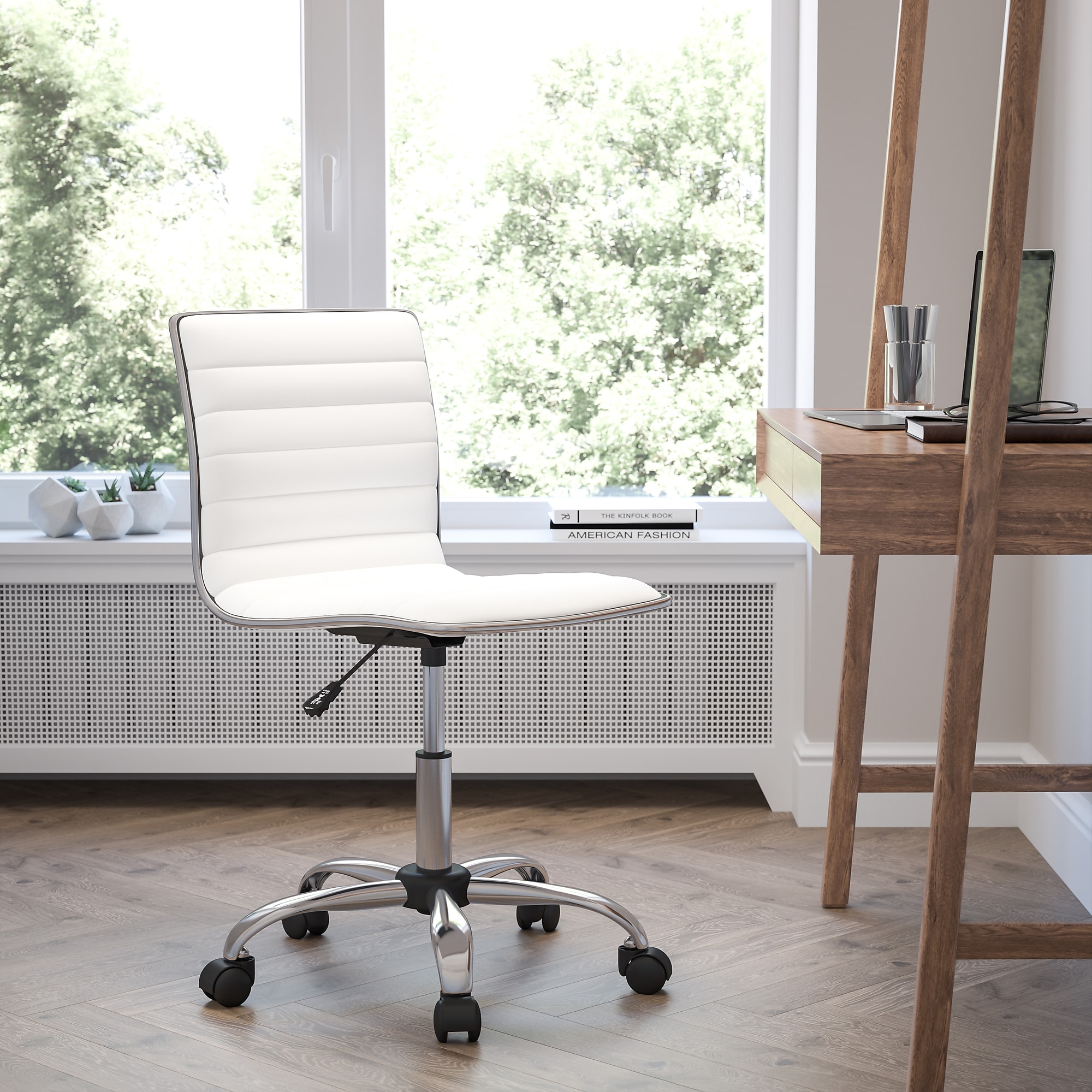 Flash Furniture Alan Armless Vinyl Swivel Low Back Task Office Chair, White/Chrome (DS512BWH) Sansujyuku sansujyuku.com