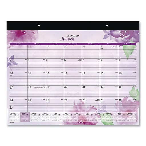 At A Glance Desk Calendar 2021 2022